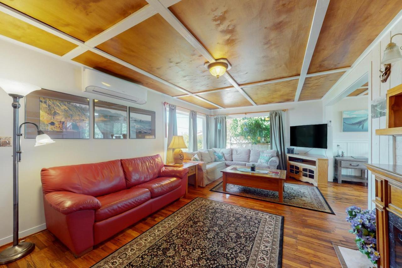 Coastal Breeze Villa Depoe Bay Eksteriør billede