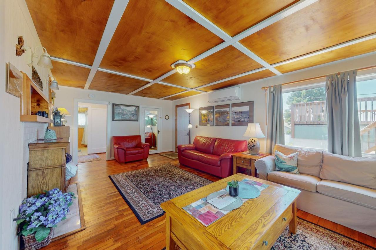Coastal Breeze Villa Depoe Bay Eksteriør billede