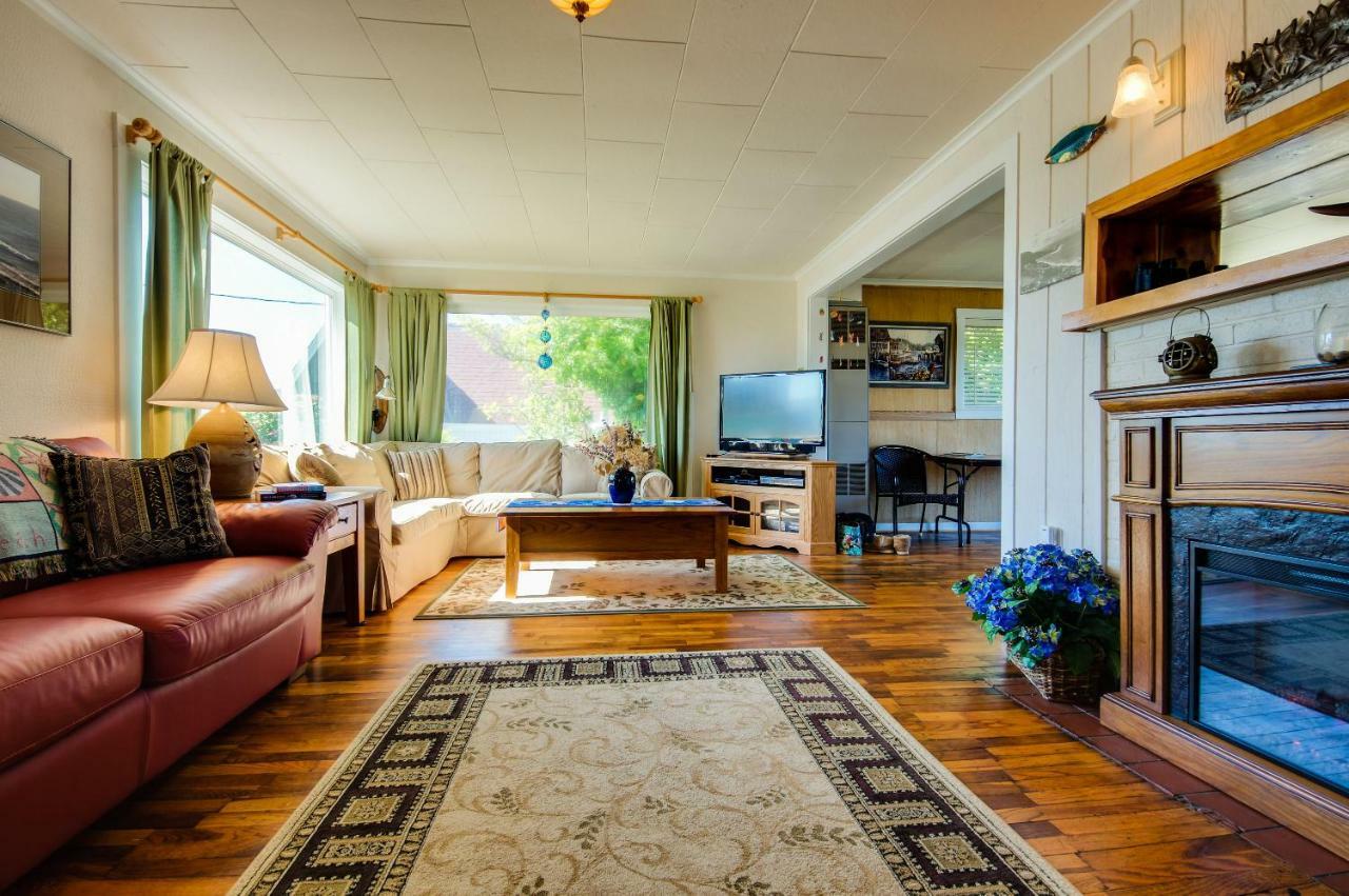 Coastal Breeze Villa Depoe Bay Eksteriør billede
